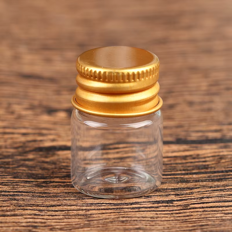 Fragrance of your choice for the Crafting Kit