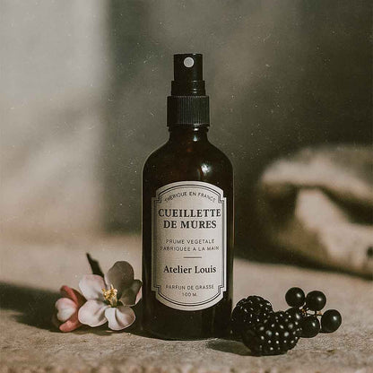 Herbal mist Blackberry picking